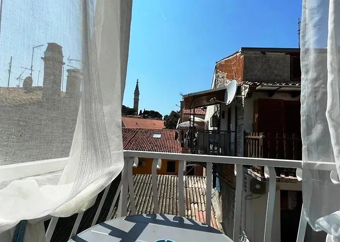 Augustina Apartment